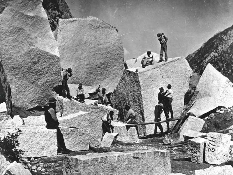 آشنایی با تاریخچه سنگ‌های ساختمانی